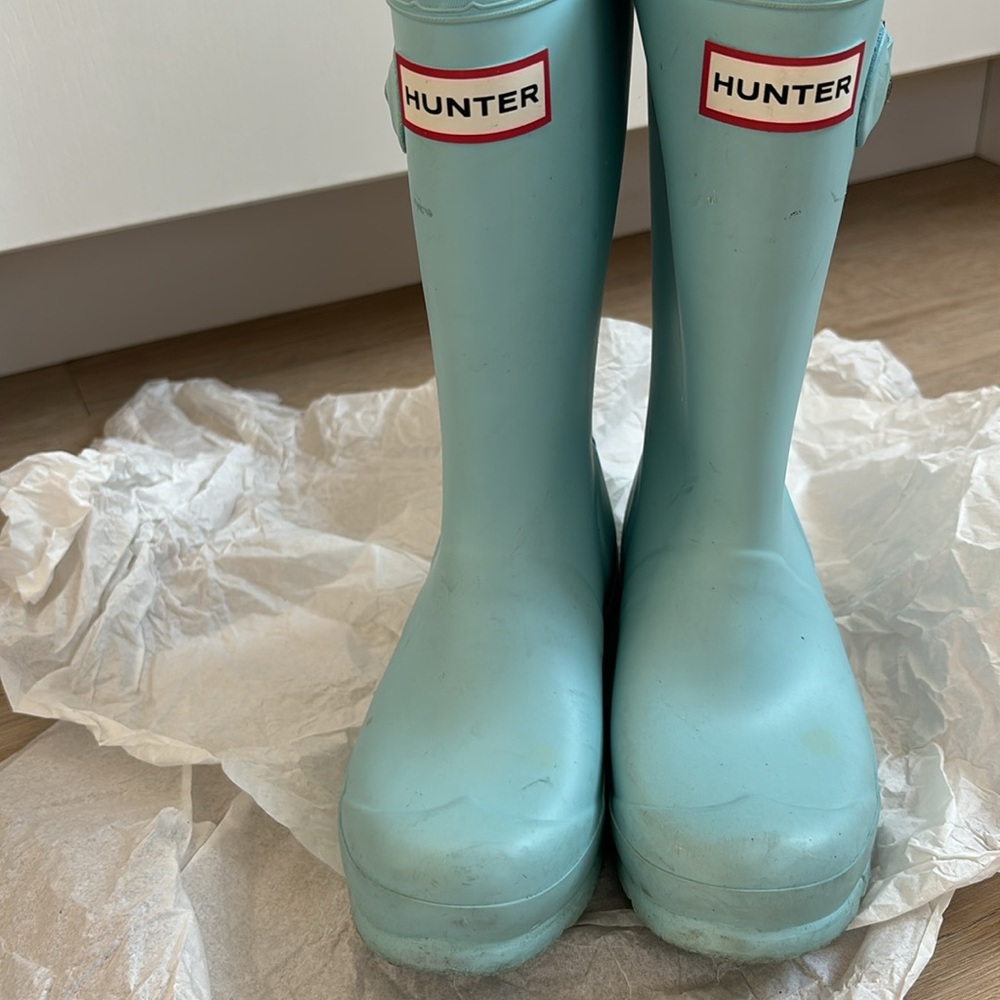 ⭐️ Hunter Rain Boot ⭐️ - Picture 7 of 10